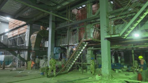 放棄假期 搶抓工期 建設工程施工